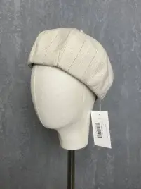 Берет 001