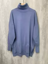 Свитер с удлинённой спинкой