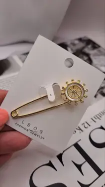 Булавка Штурвал 6210775