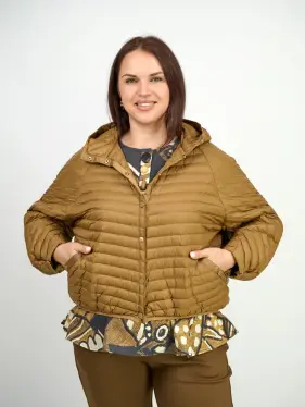 Куртка пух легкая короткая с заклепками 8183 Размер 48-58