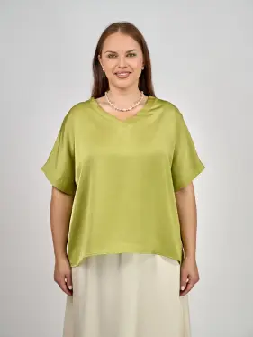 Блуза с v-вырезом ЭттоПлюс 1003