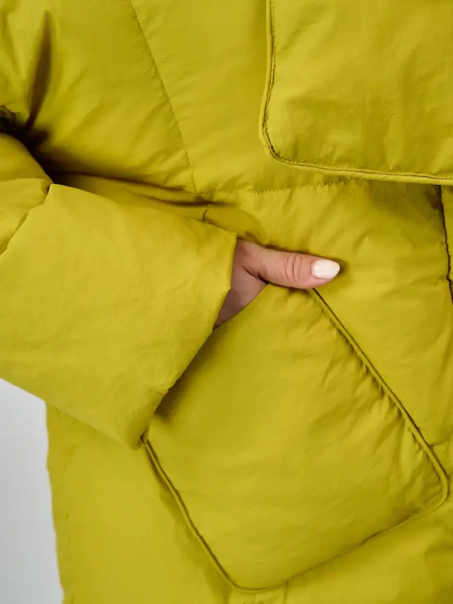 Пуховик женский с шарфом 8358 Размер 50-58 фото 6