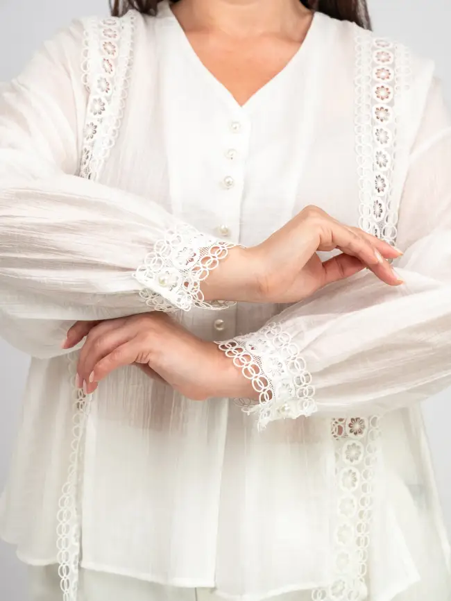 Блуза с разрезами 7704 фото 4