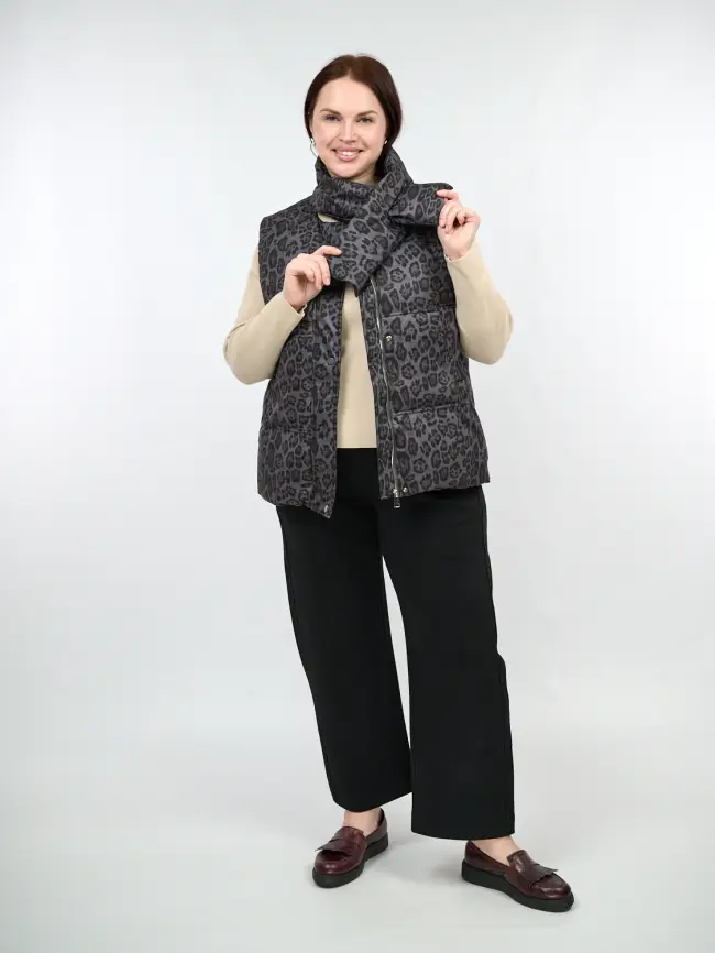 Жилет теплый леопардовый 18401 Размер 48-54 фото 7