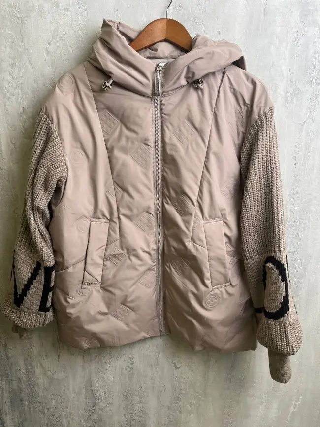 Куртка с вязанными рукавами фото 1