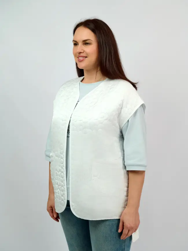 Легкий стеганый жилет "Цветочек" 7371 Размер 52-56 фото 3