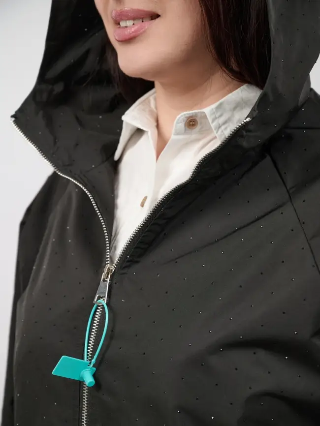 Ветровка со стразами 1633 Размер 50-58 фото 10