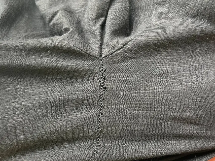 Футболка 039 (черный, 2) Уценка фото 2