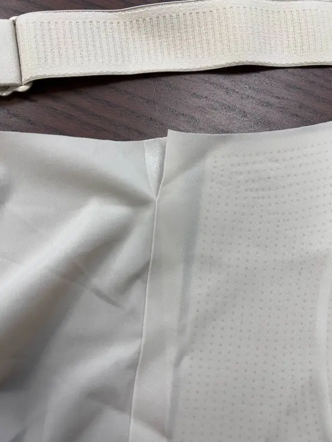 Топ бесшовный с чашками 952 Размер 50-56 (беж) Уценка фото 2