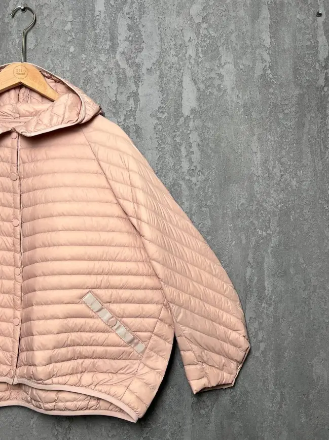 Куртка пух легкая короткая с заклепками 8183 Размер 48-58 фото 43