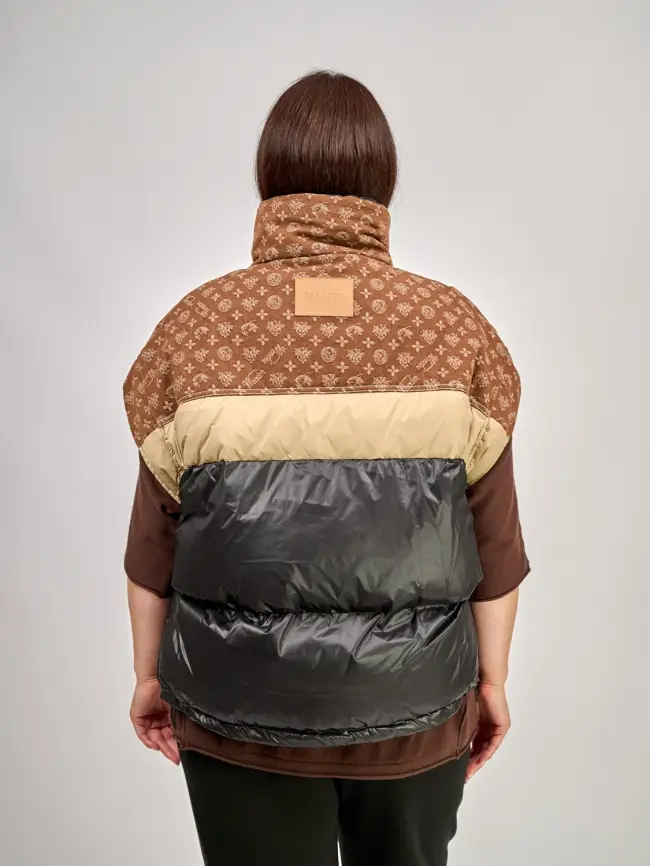 Жилет на двух молниях 1219 Размер 48-58 фото 8