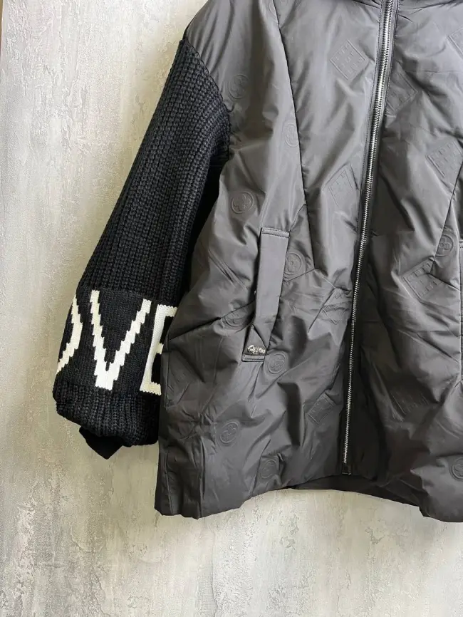 Куртка с вязанными рукавами фото 12