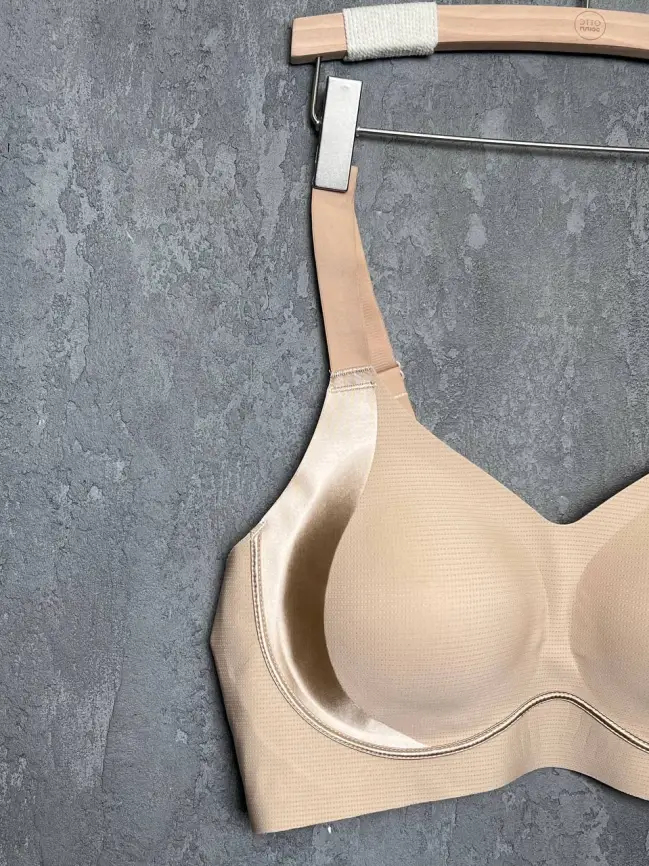 Топ бесшовный с чашками 955 фото 14