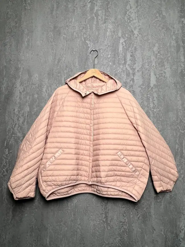 Куртка пух легкая короткая с заклепками 8183 Размер 48-58 фото 41