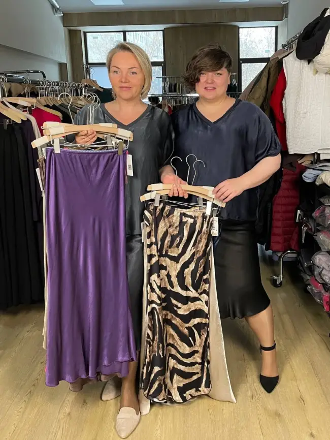 Юбка атлас 9298-1 Размер 48-56 фото 128