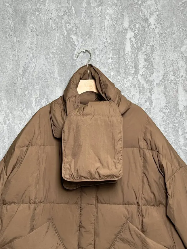 Пуховик женский с шарфом 8358 Размер 50-58 фото 87