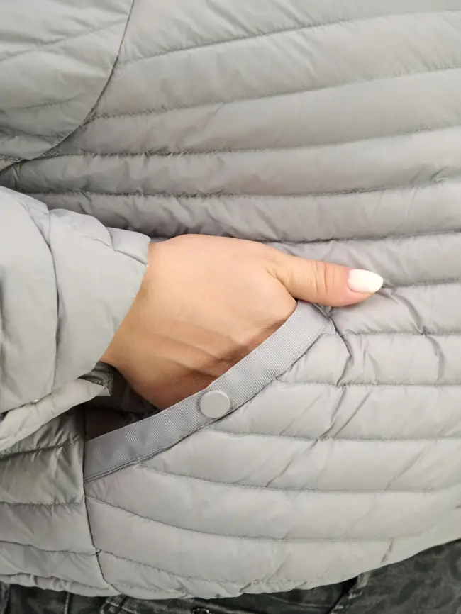 Куртка пух легкая короткая с заклепками 8183 Размер 48-58 фото 53