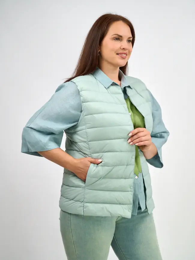 Жилет облегченный утепленный 8801 фото 36