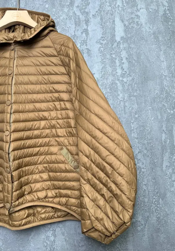 Куртка пух легкая короткая с заклепками 8183 Размер 48-58 фото 67