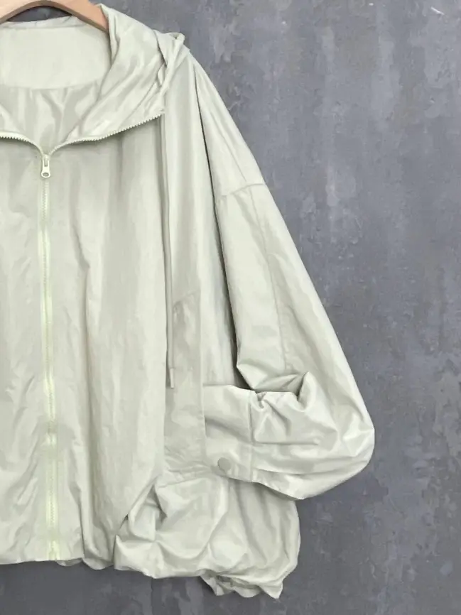 Ветровка облегченная с капюшоном 25185 фото 41