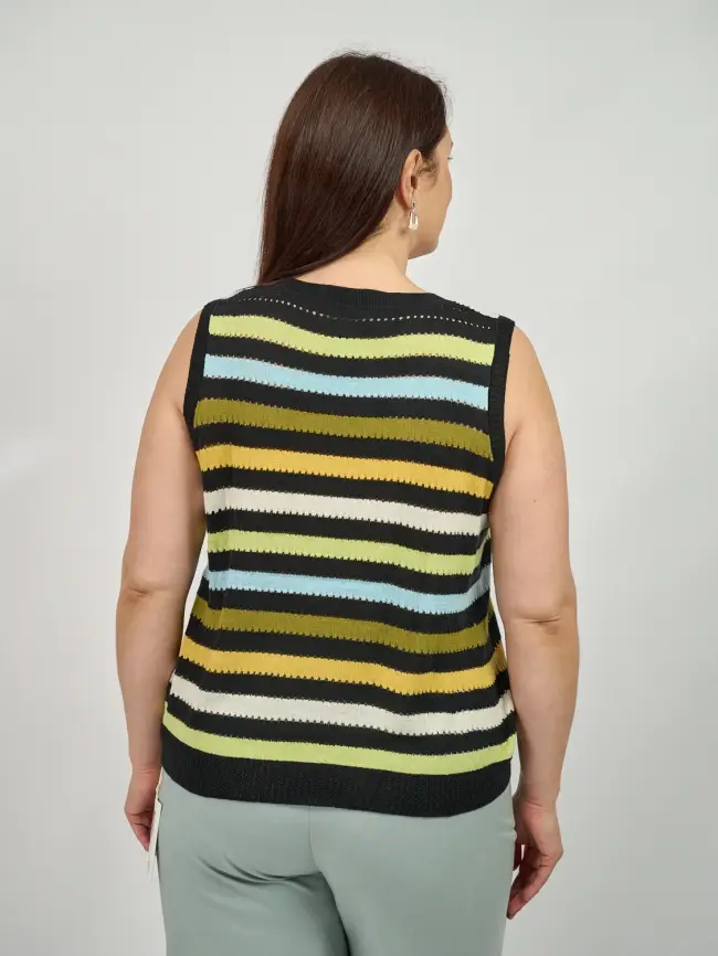 Жилет трикотажный 22962 размер 50- 58 фото 8