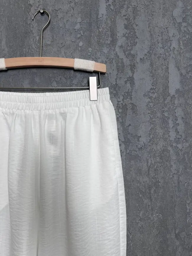 Брюки 023 Размер 52-54 (белый) фото 2