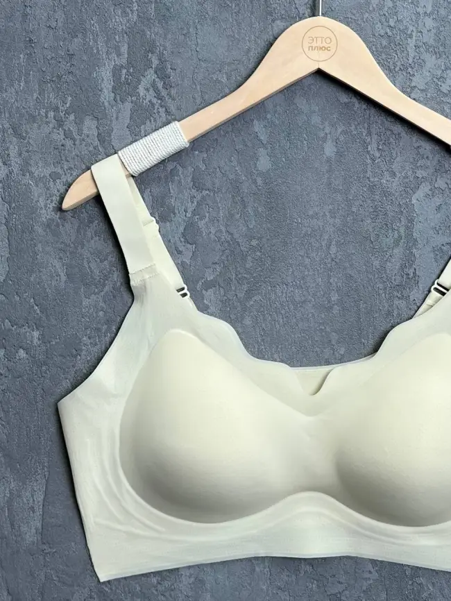 Топ бесшовный с чашками 952 Размер фото 32