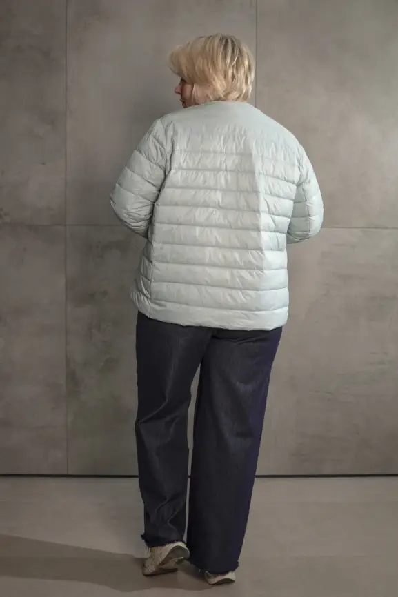 Легкая пуховая куртка 8802 фото 166