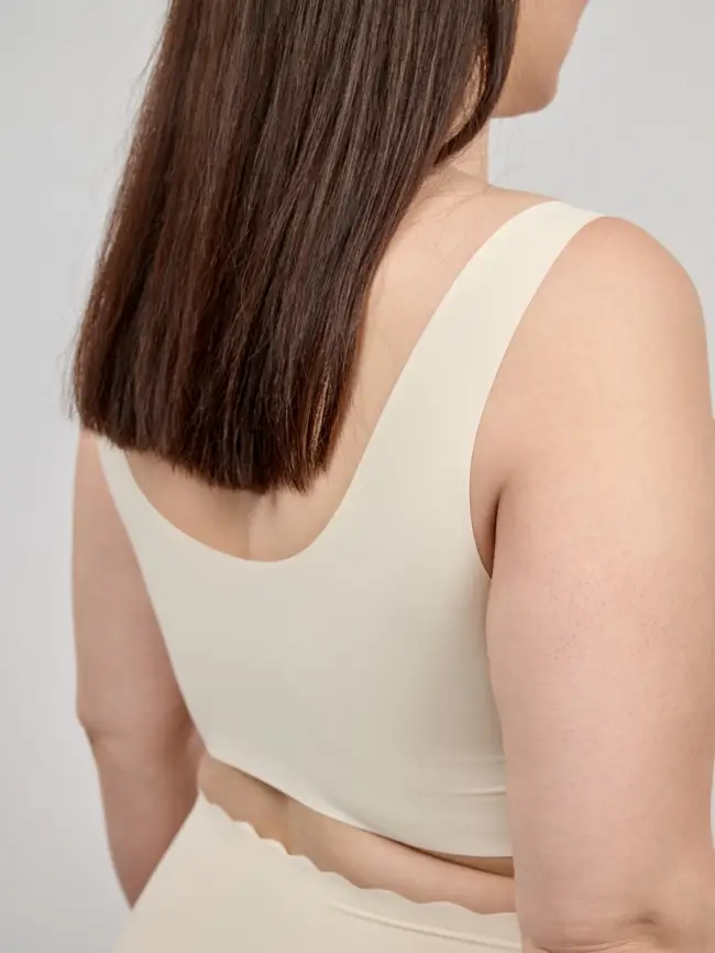 Топ бесшовный с чашками 1636 Размеры фото 48