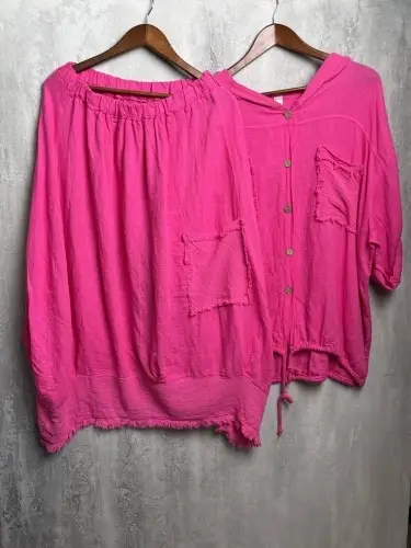 Костюм рваный с юбкой фото 2