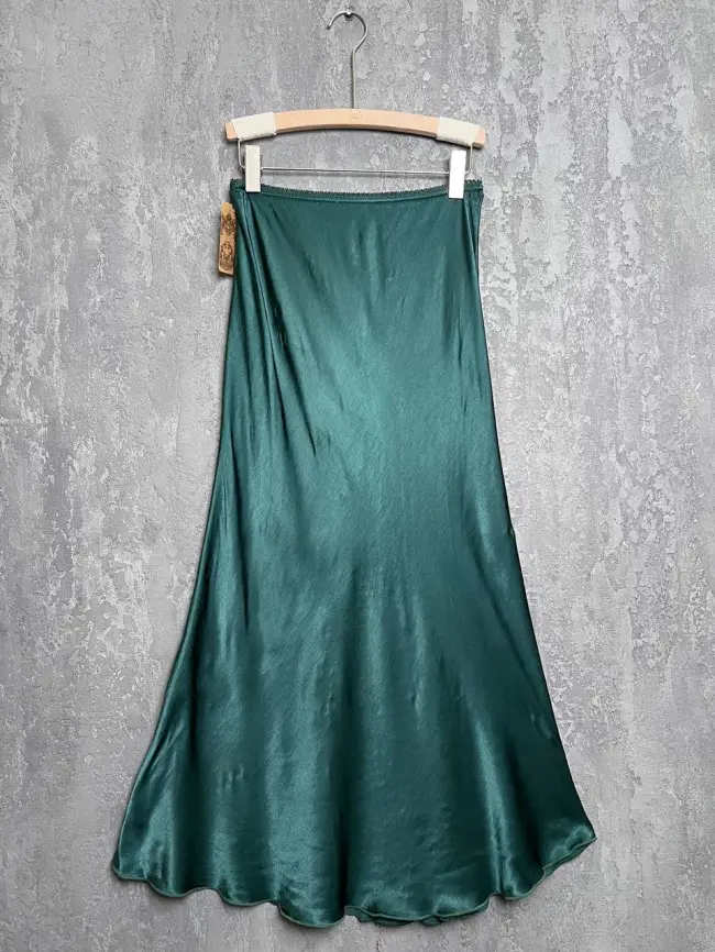 Юбка атлас 9298-1 Размер 48-56 фото 135